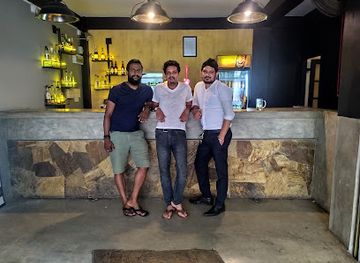 sri-lanka/central-province/bar/machan-peradeniya