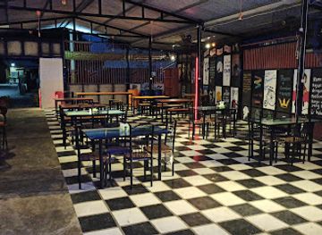 timor-leste/gleno/bar/mr-frango