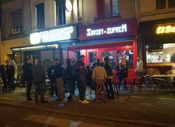france/picardy/bar/backstage