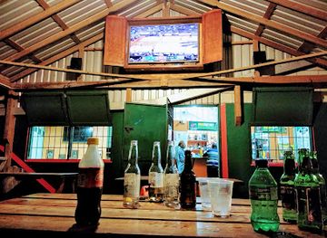 barbados/paynes-bay/bar/black-pipe-hideaway