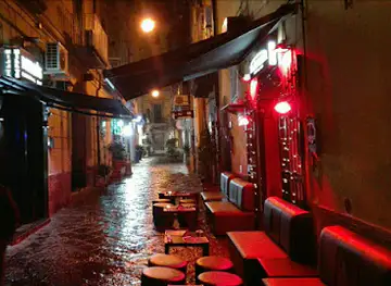 MILLYS cocktail bar