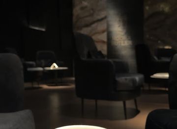 saudi-arabia/riyadh/bar/hookah-butler