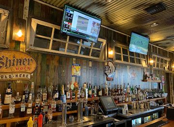 alabama/fairhope/bar/district-hall