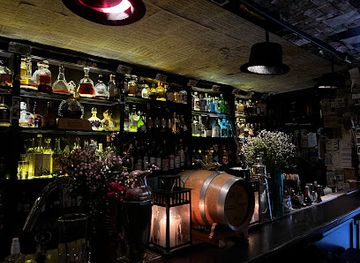 france/strasbourg/cathedral-quarter/bar/code-bar