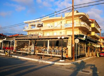 greece/mount-olympus/bar/different-all-day-bar