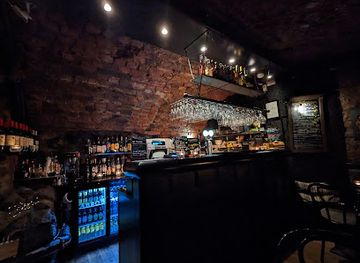 sweden/norrland/bar/under-misteln-skafferi-bar