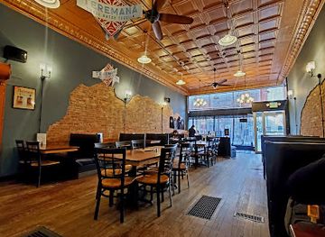 indiana/the-knobs/bar/fireside-craft-burgers-brews