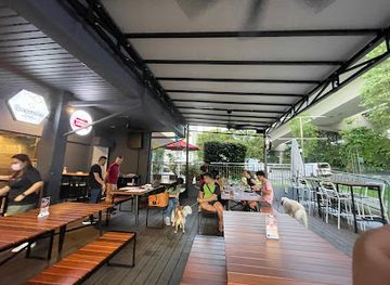 singapore/southern-ridges/bar/cowaramup