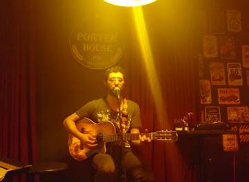 turkiye/izmir/bornova/bar/the-porter-house