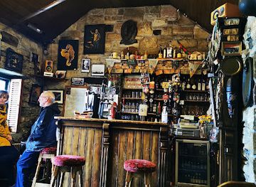 ireland/achill-island/bar/lynott-s-pub