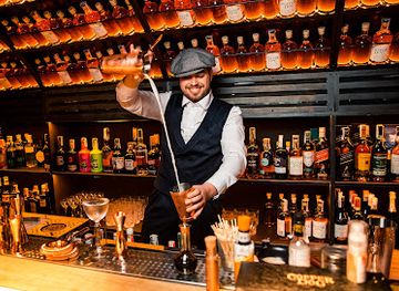 ukraine/lviv/lychakiv/bar/copper-dog-bar