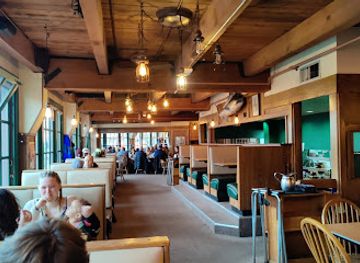 washington/seattle/pike-place-market/bar/pike-place-bar-grill