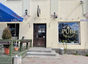 estonia/paide/bar/pub-count-dracula