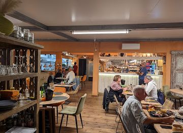 france/languedoc-coast/bar/l-imprevu