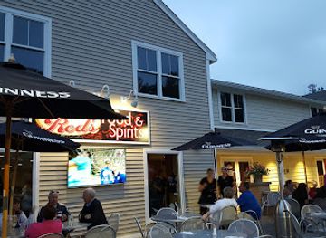 new-hampshire/rockingham-county/bar/friendly-red-s-tavern