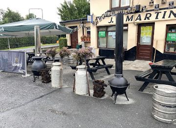 ireland/county-kildare/bar/martins-pub
