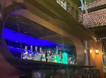 vietnam/ha-long/bar/pirates-club