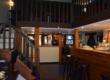 belgium/brussels/bar/cherry-bar