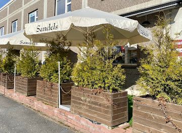 finland/central-finland/bar/kahvila-alakulma