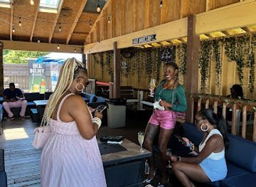 mississippi/the-delta/bar/elaine-s-place-to-be