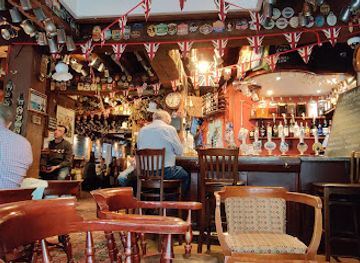 jersey/la-corbiere-lighthouse/bar/the-lamplighter