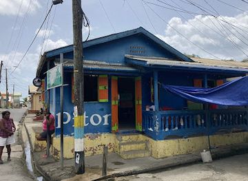 saint-lucia/anse-la-raye-quarter/bar/soaps-corner-bar