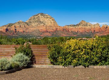 arizona/red-rock-country/bar/redwall-distillery