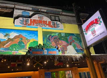 philippines/angeles-city/malabanias/bar/humble-pirate