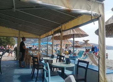 croatia/kvarner/bar/beach-bar-luna-baska