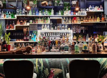 italy/alta-via-1/bar/jigger-cocktail-bar-food