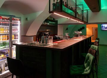 slovakia/orava/bar/podnik