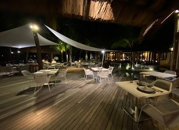 mauritius/le-morne/bar/umami