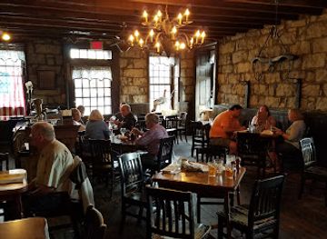 kentucky/daniel-boone-national-forest/bar/the-old-talbott-tavern