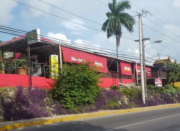 jamaica/martha-brae-river-valley/bar/rehab-sports-bar-grill