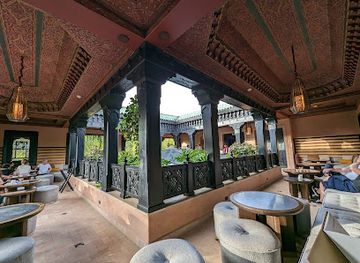 morocco/marrakech/medina/bar/churchill-bar