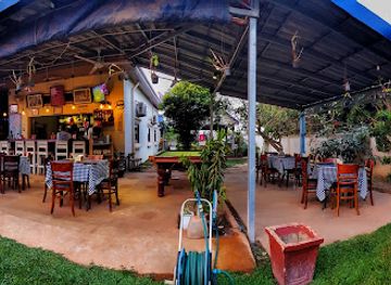 cambodia/kep/bar/martini-bar-restaurant