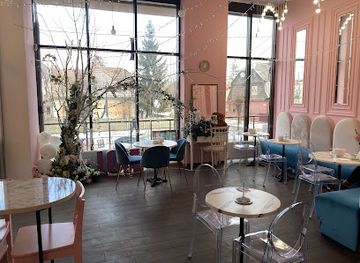 ukraine/chernivtsi/old-town/bar/g-bar