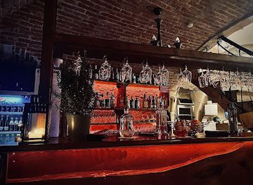 hungary/sopron-region/bar/shelby-s-gin-bar