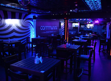 qatar/dukhan-beach/bar/communitii-club-doha