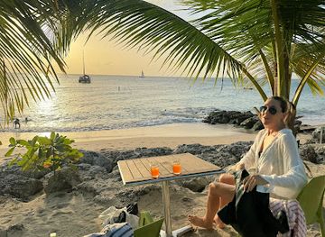 barbados/paynes-bay/bar/kirt-s-beach-bar