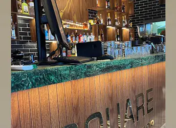 Square Lounge