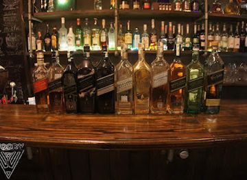 vietnam/dalat/valley-of-love/bar/woody-classic-bar