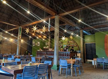 philippines/siargao/bar/explorers-bar-sidargo-siargao