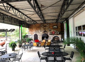 kentucky/outer-bluegrass/bar/the-shop-bar