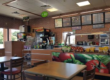 oklahoma/ouachita-national-forest/bar/subway