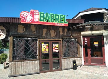ukraine/lutsk/bar/barrel