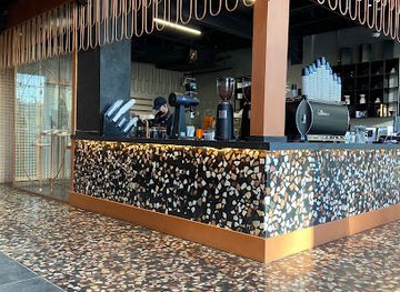 saudi-arabia/farasan-islands/bar/amnesia