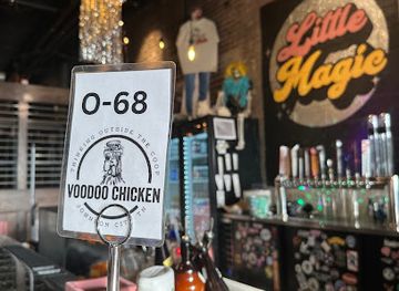 tennessee/johnson-city/bar/little-magic-bar