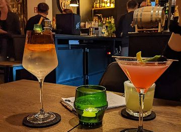 germany/essen/bar/school-of-drinking-essen