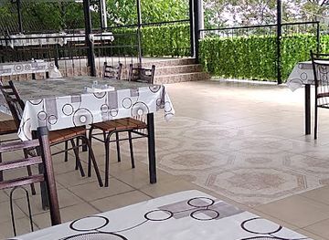 azerbaijan/quba/bar/yuksel-kafe